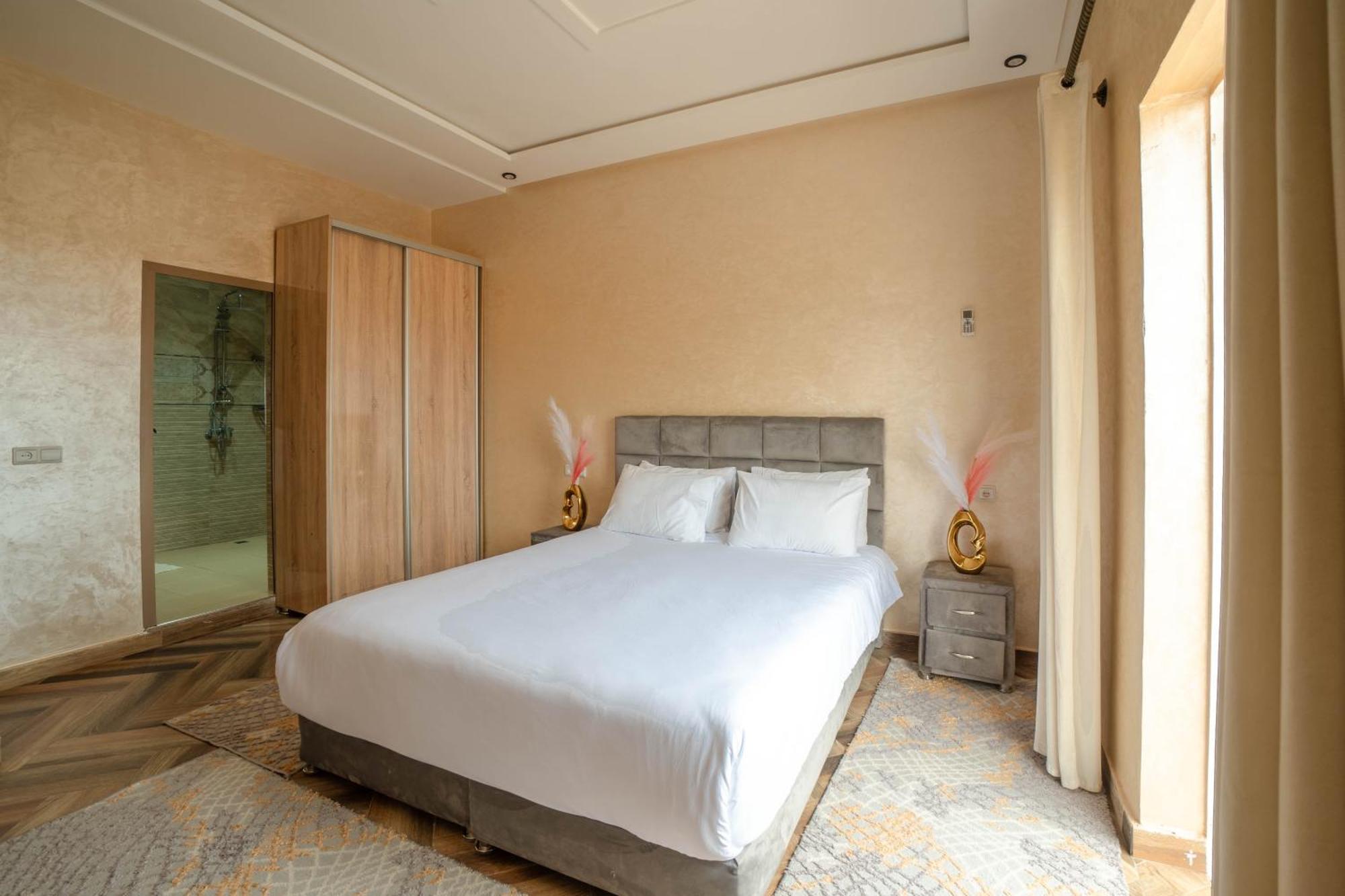 Blumen Villa